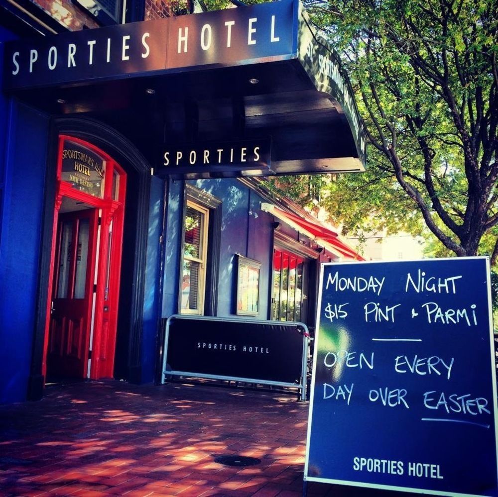 Sporties Hotel Launceston Exterior foto